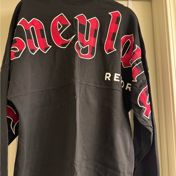 Disney Parks Disneyland Christmas Spirit Jersey like new worn once - Picture 2 of 8